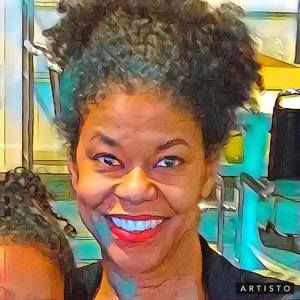 Meet your Posher, Adrianne
